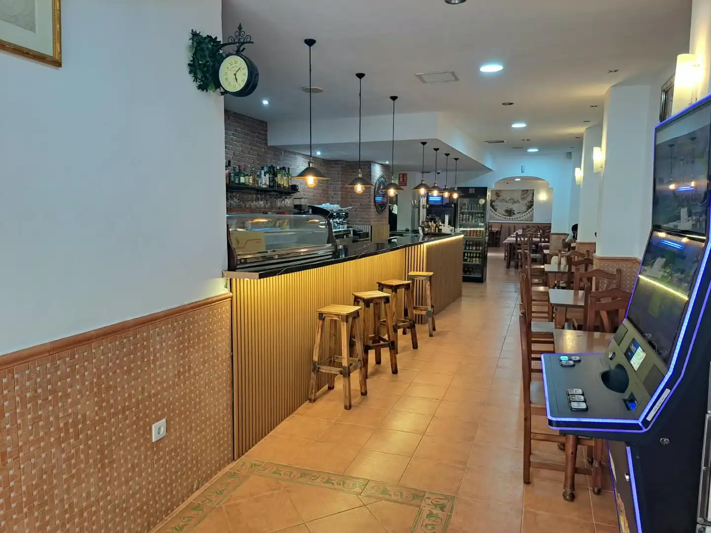 Local comercial en traspàs a Benetússer