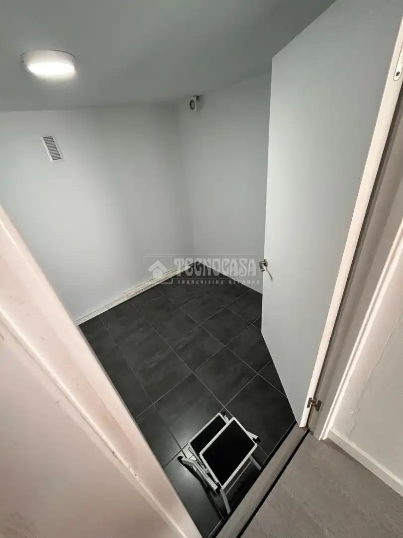 Flat for sale in Alcobendas  with Air Conditioner and Heating