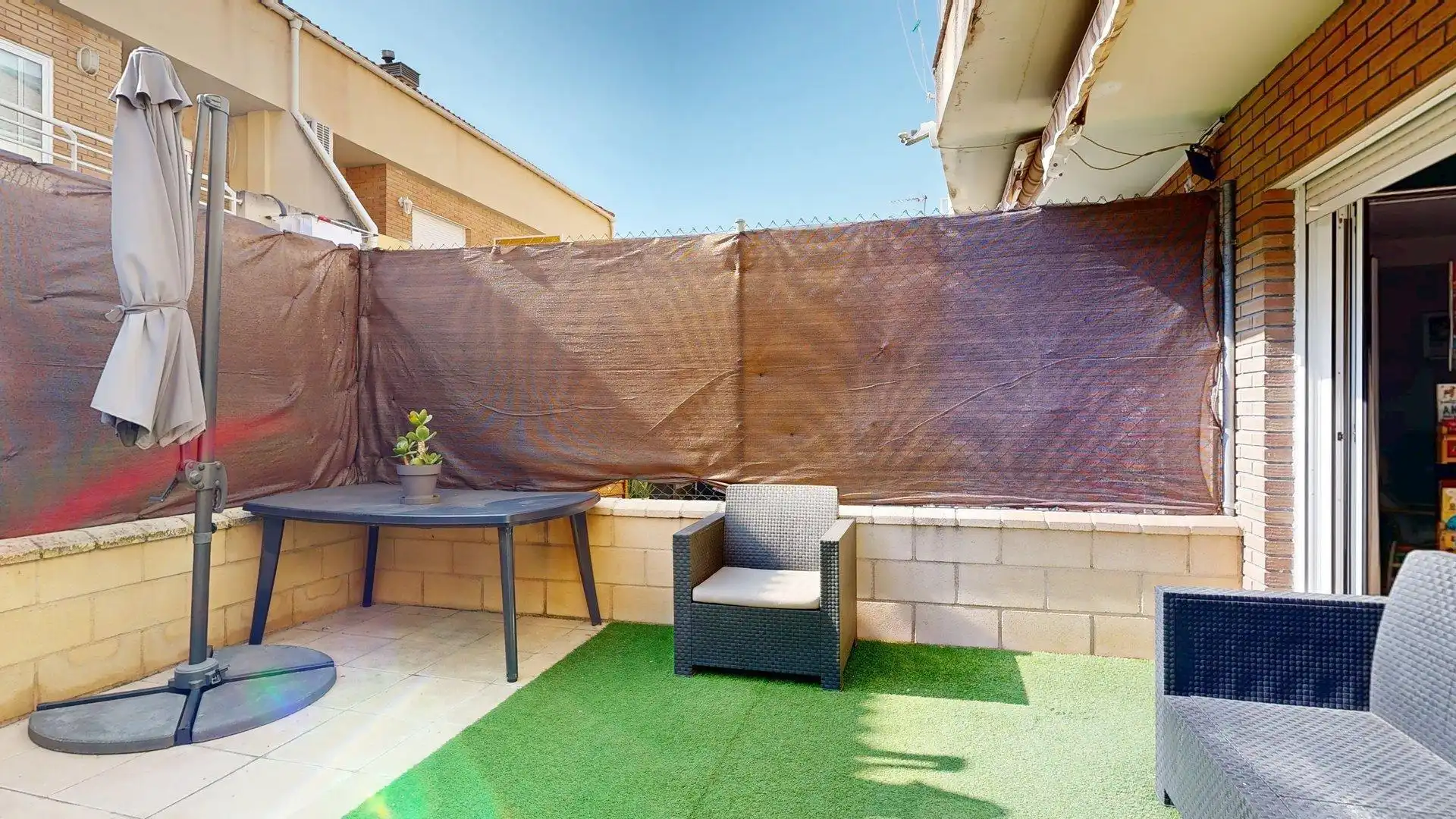 Terraza de Casa adosada en venta en Zaragoza con Calefacción, Jardín privado y Terraza