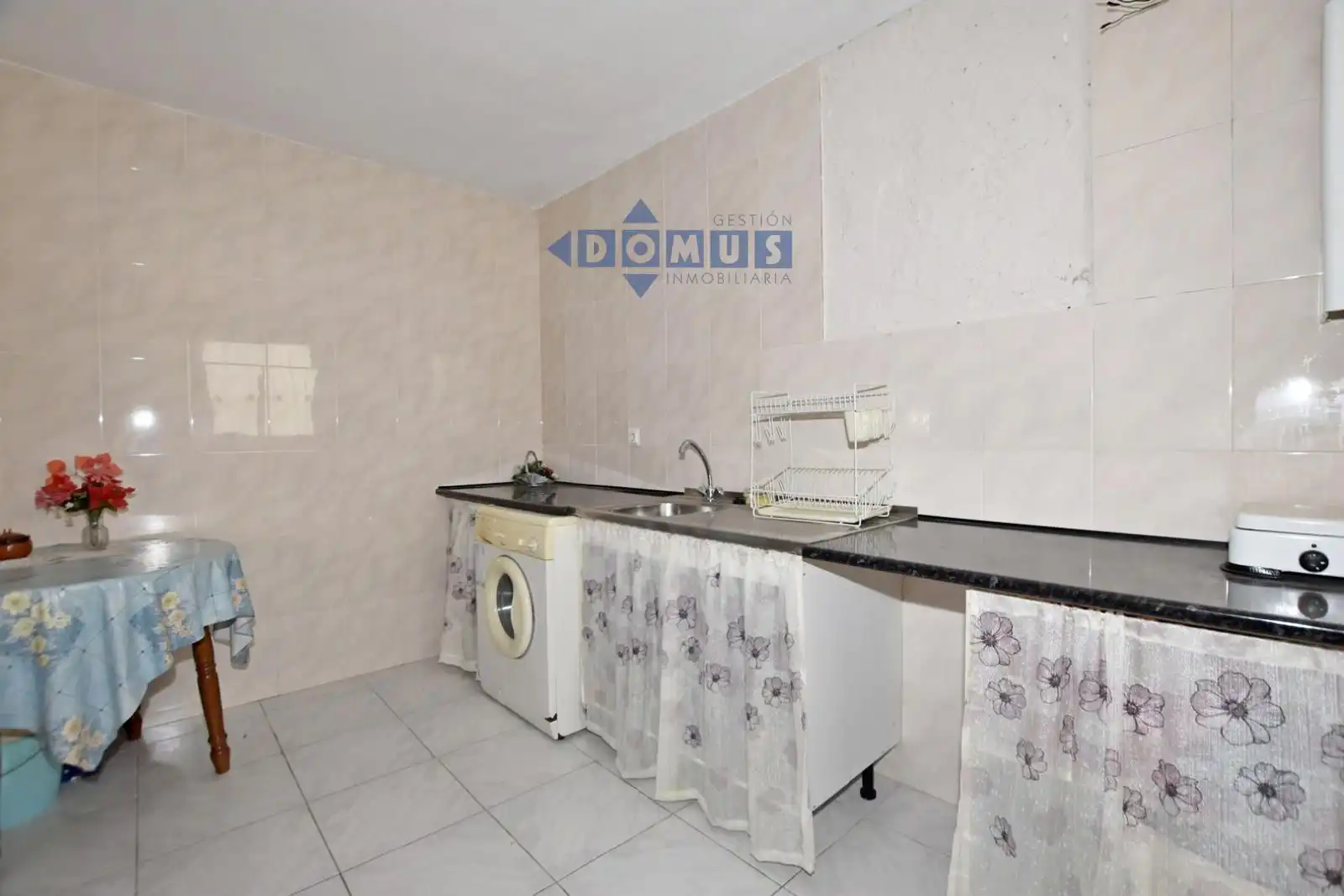 Kitchen of Flat for sale in Algatocín  with Terrace and Balcony