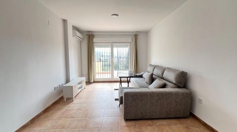 Foto 2 de Casa adosada de alquiler en Camino Parapantes, Huétor Vega, Granada