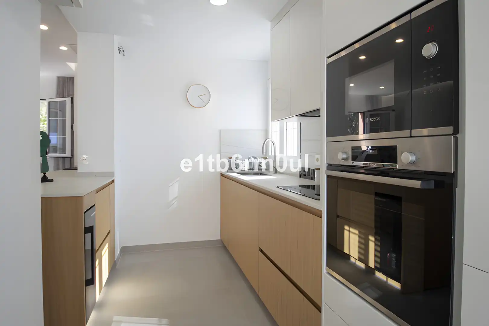 Apartament amb piscina en venda a Nueva Andalucía, imagen 12