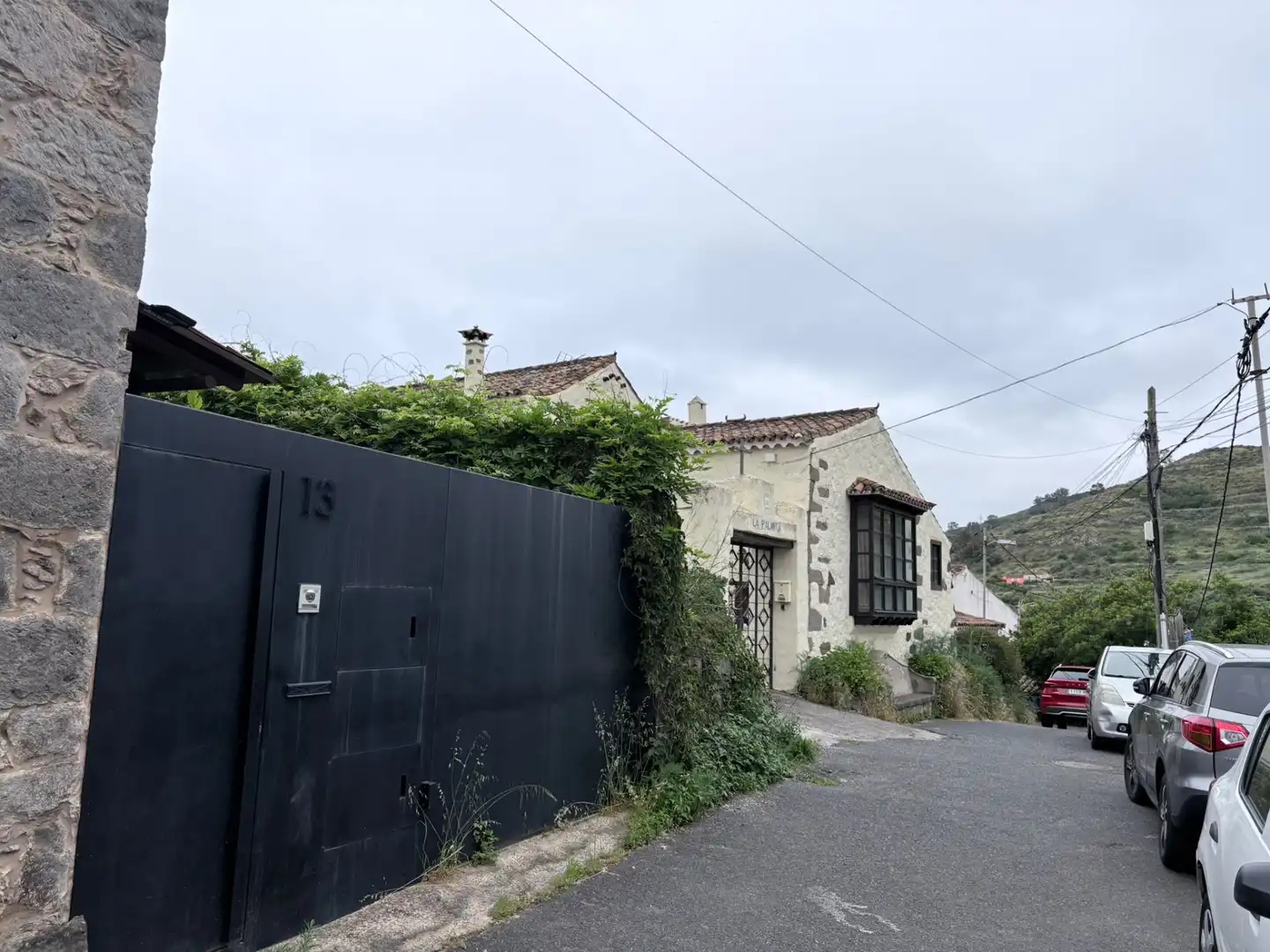Vista exterior de Casa adosada en venda en Santa Brígida amb Jardí privat, Traster i Moblat