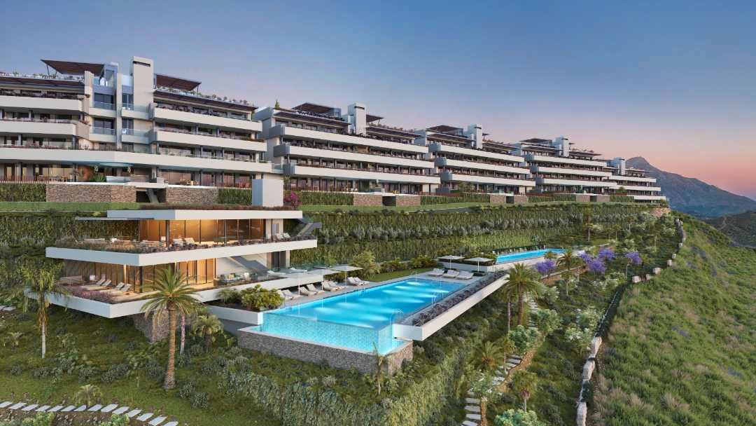Flat for sale in Parcela RN La Alborada  Benahavís (Málaga), La Quinta