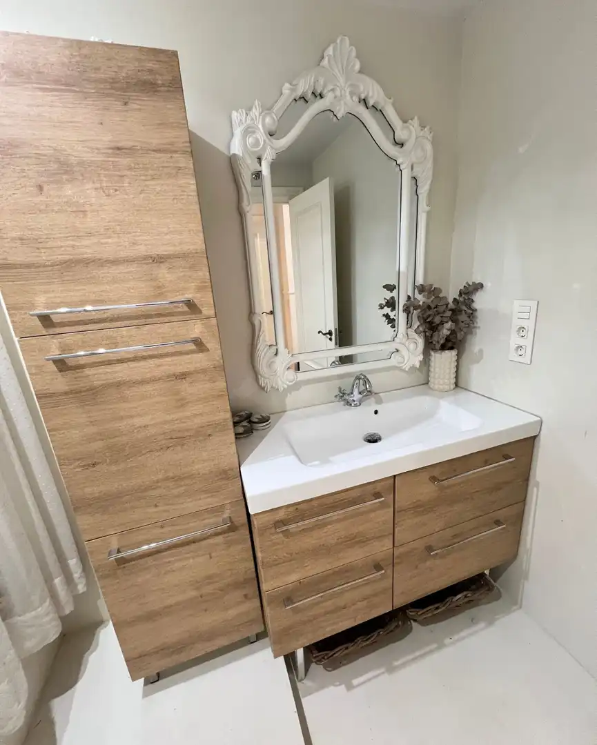 Baño de Piso en venta en  Logroño con Aire acondicionado, Calefacción y Jardín privado