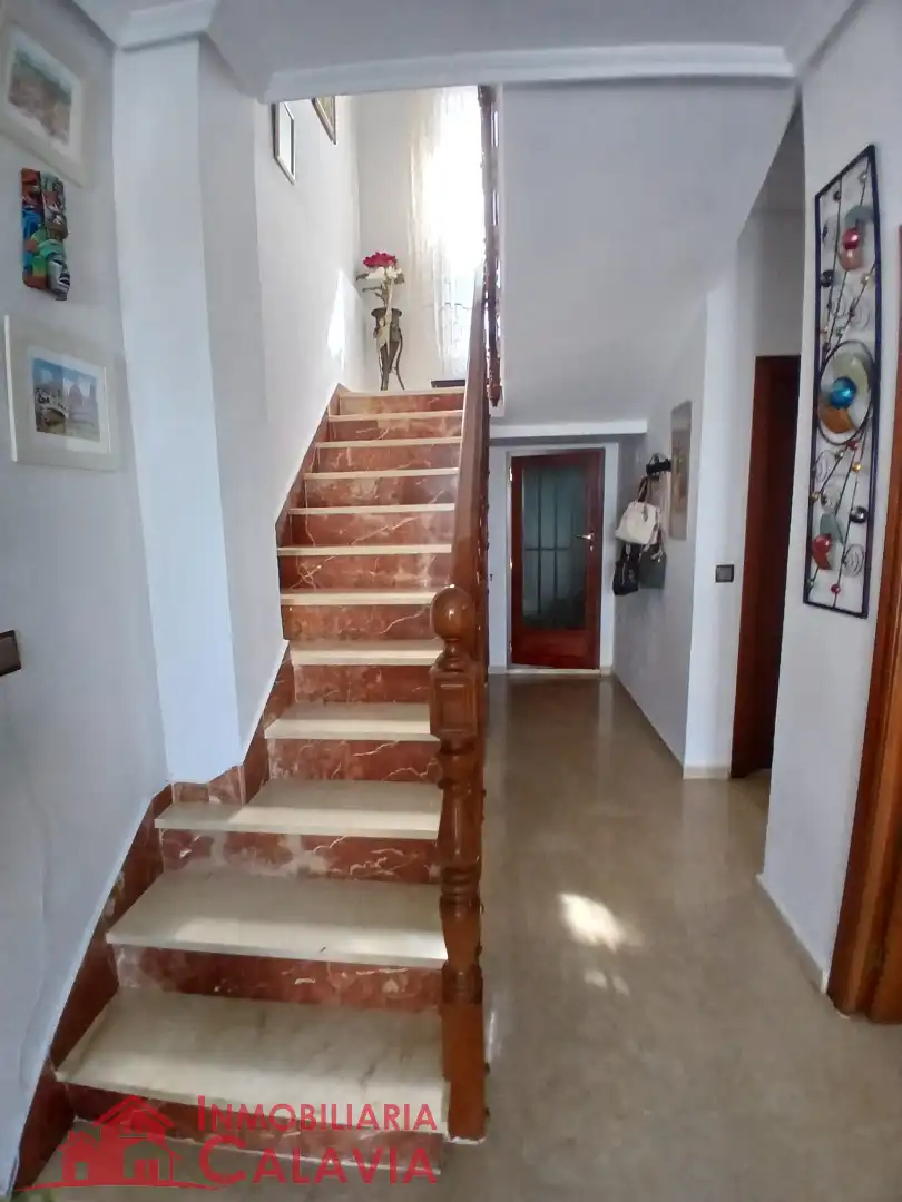 Casa amb terrassa en venda a Baeza, imagen 5