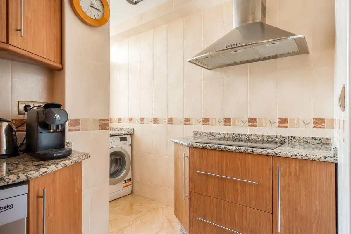 Cocina de Apartamento en venta en Fuengirola con Aire acondicionado, Calefacción y Terraza