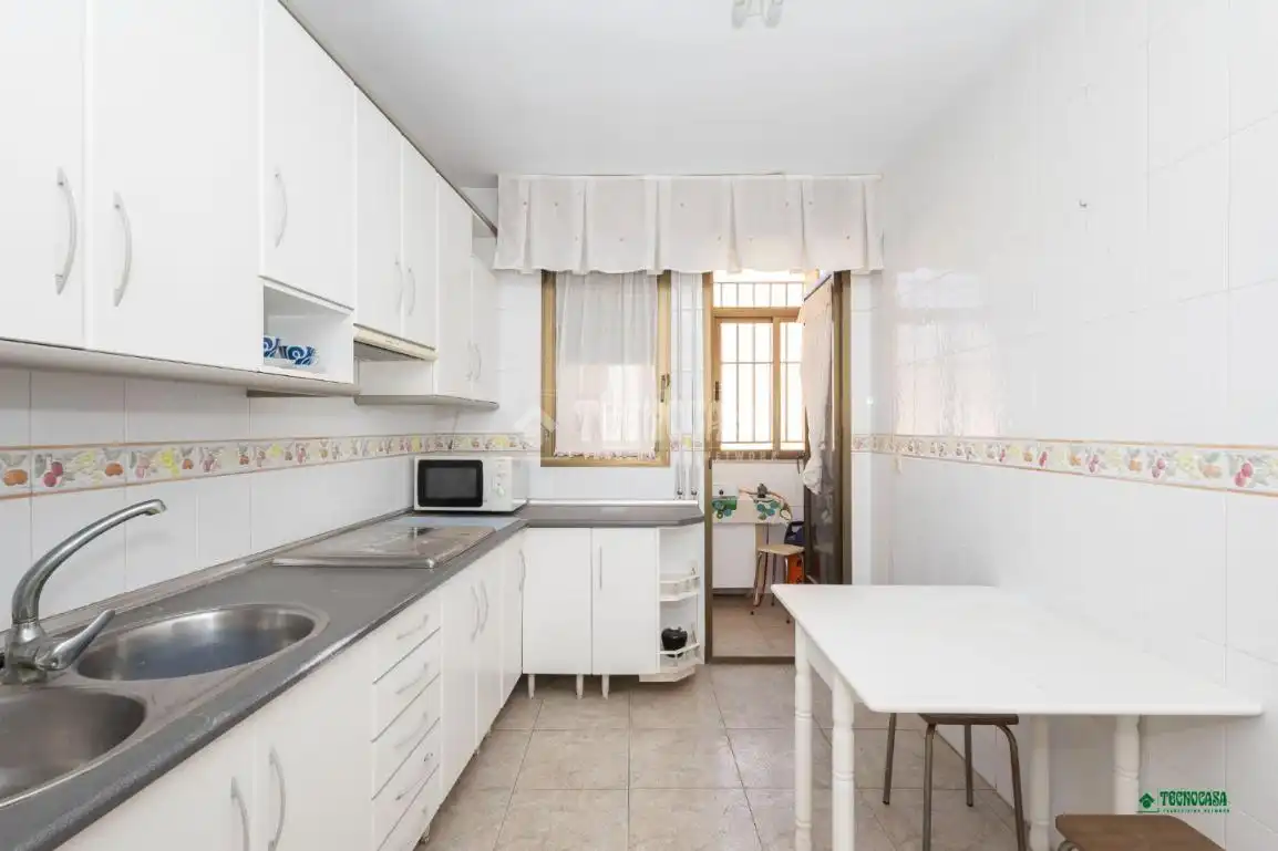 Flat for sale in Ciudad Jardín - Tagarete - El Zapillo