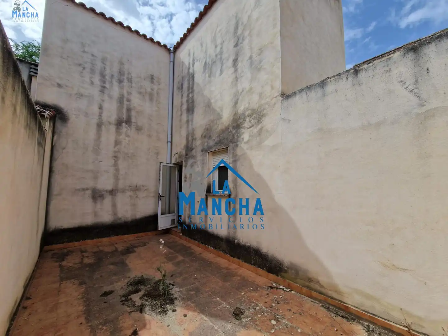 Casa adosada en venta en ROMMEL FERNANDEZ, Pedanías - Extrarradio