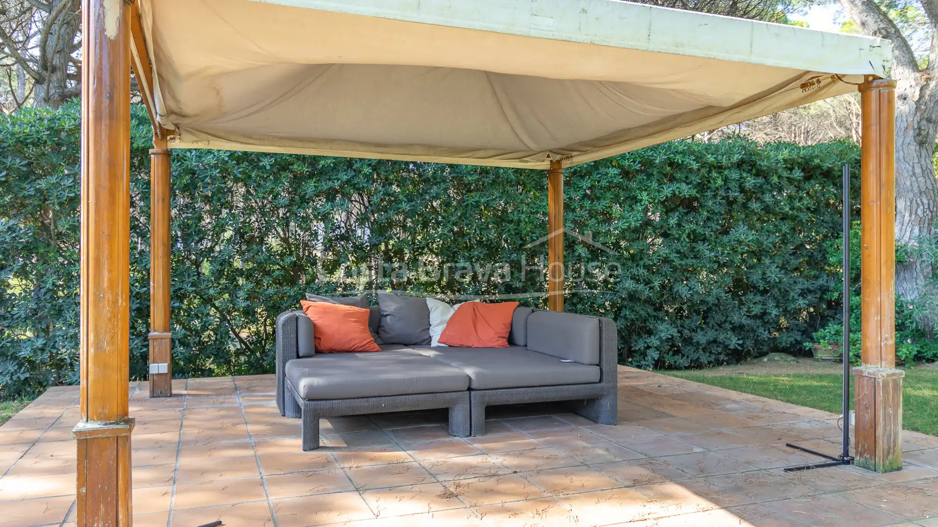 House with pool for sale in Carrer del Golf, imagen 12