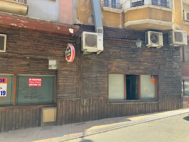 Vista exterior de Local en venta en Fraga con Aire acondicionado, Calefacción y Amueblado