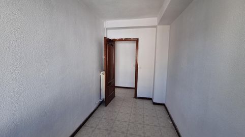 Foto 5 von Erdgeschoss zum Verkauf in Reyes, Parla