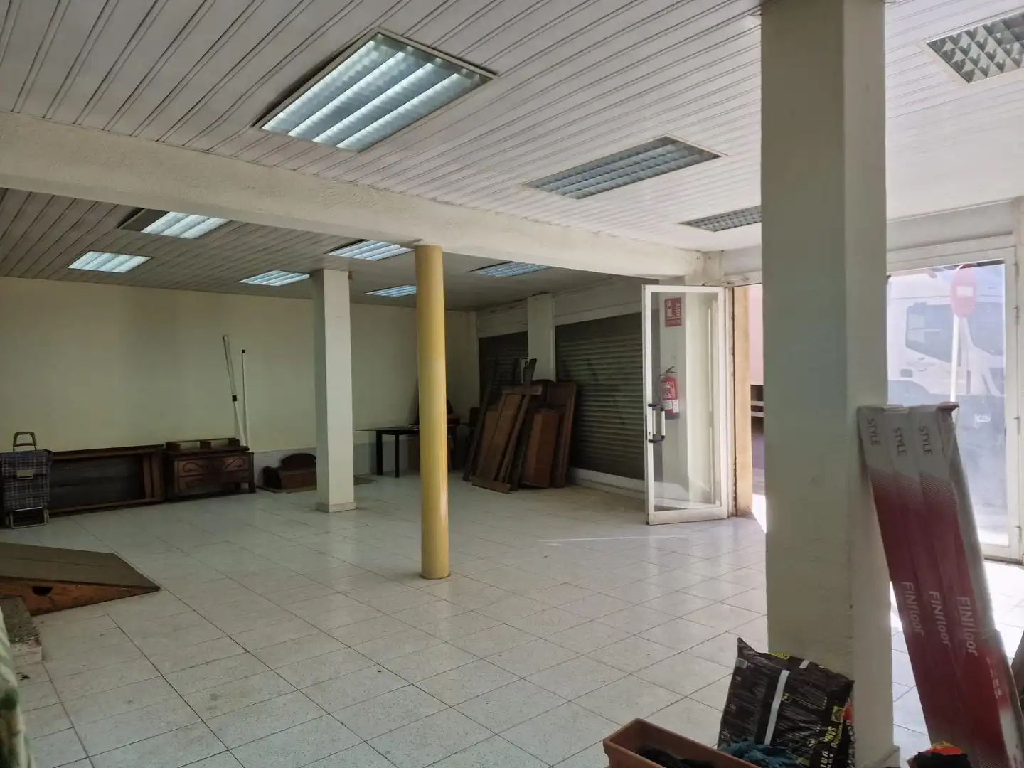 Local comercial en venda a Roses - Castellbell, imagen 2
