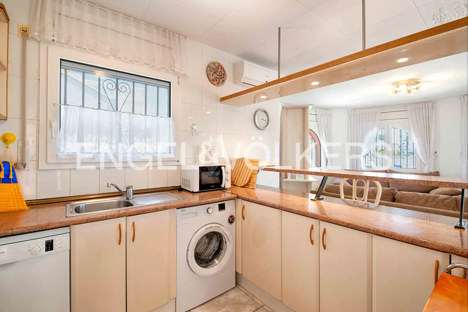 Casa con piscina en venta en Carrer Pení, imagen 15