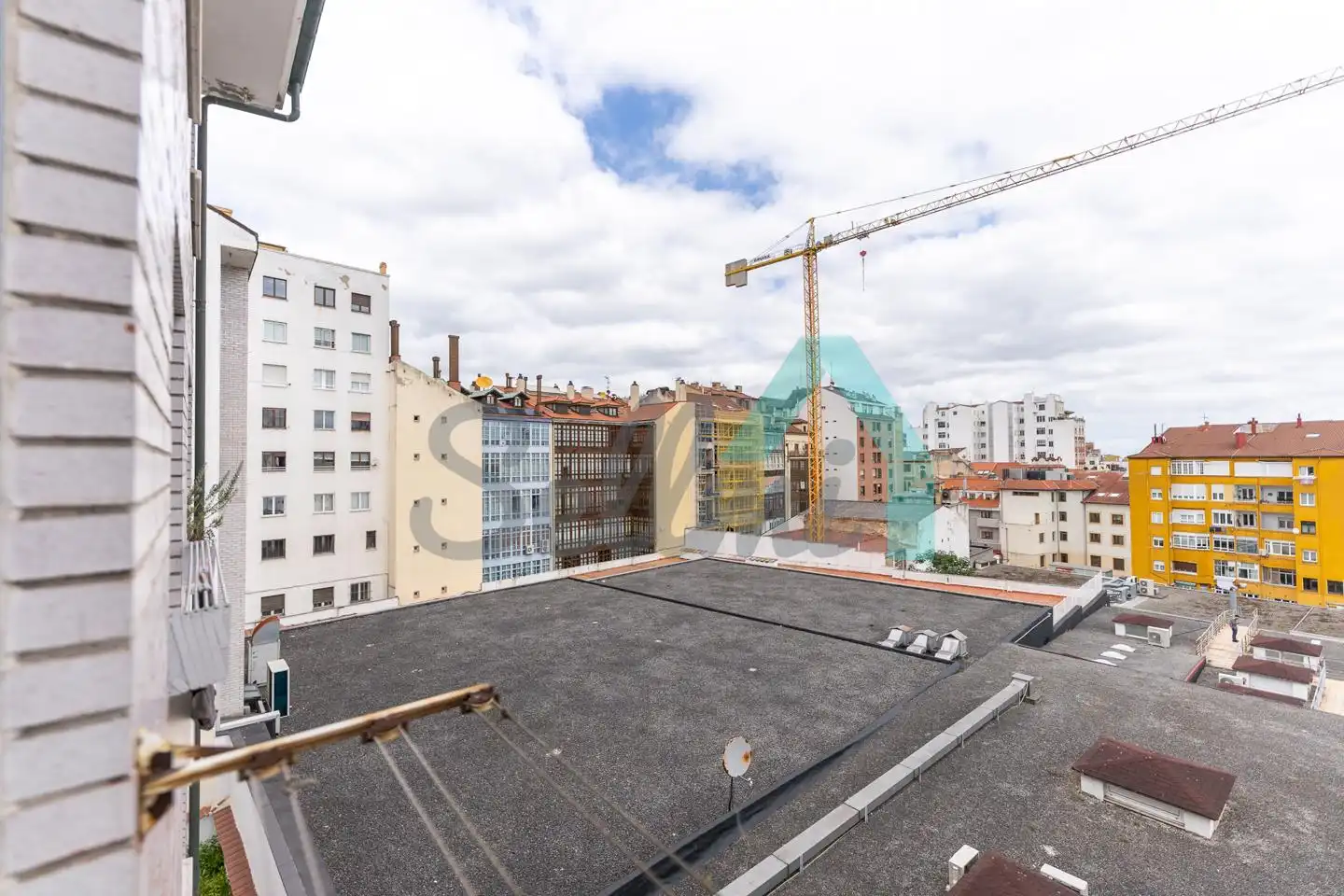 Terrassa de Pis de lloguer en Oviedo  amb Calefacció, Parquet i Moblat