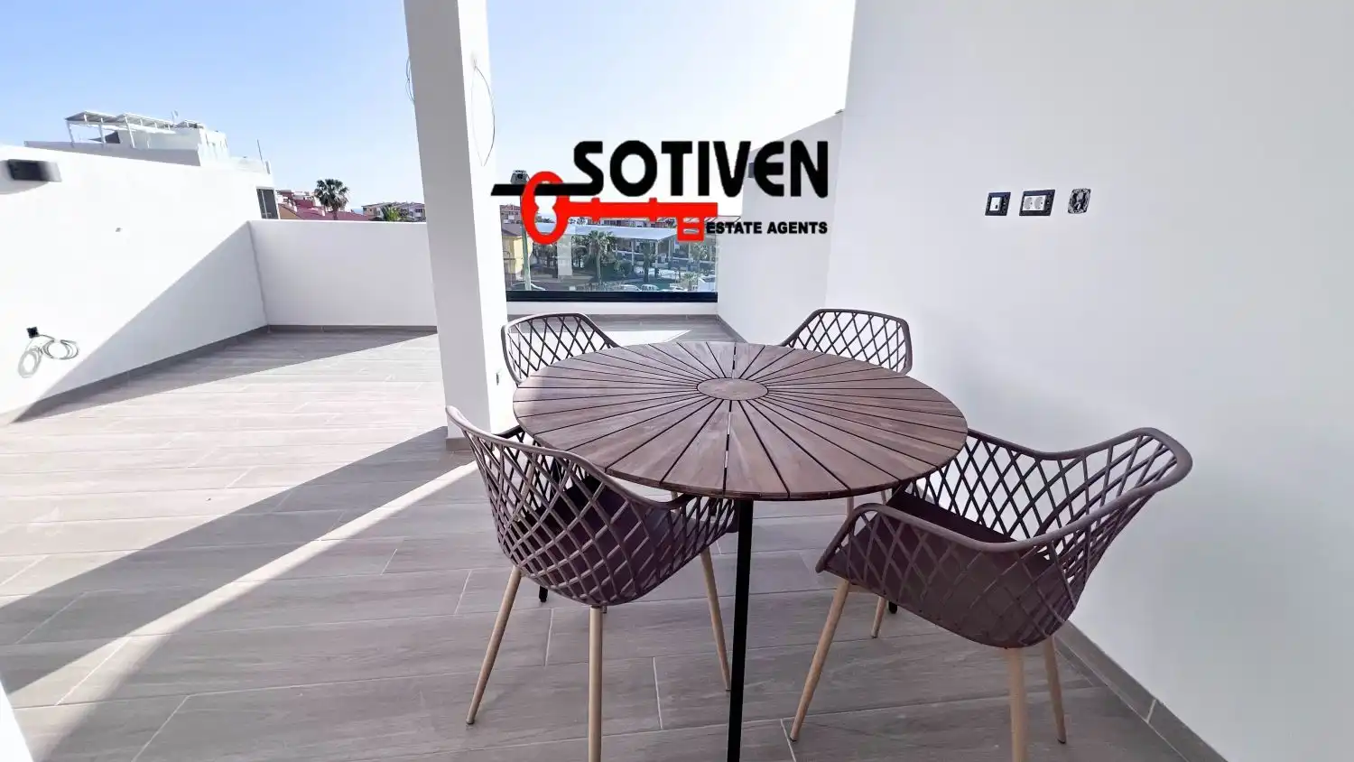 Terraced house with garden for sale in Playa de San Juan, imagen 4