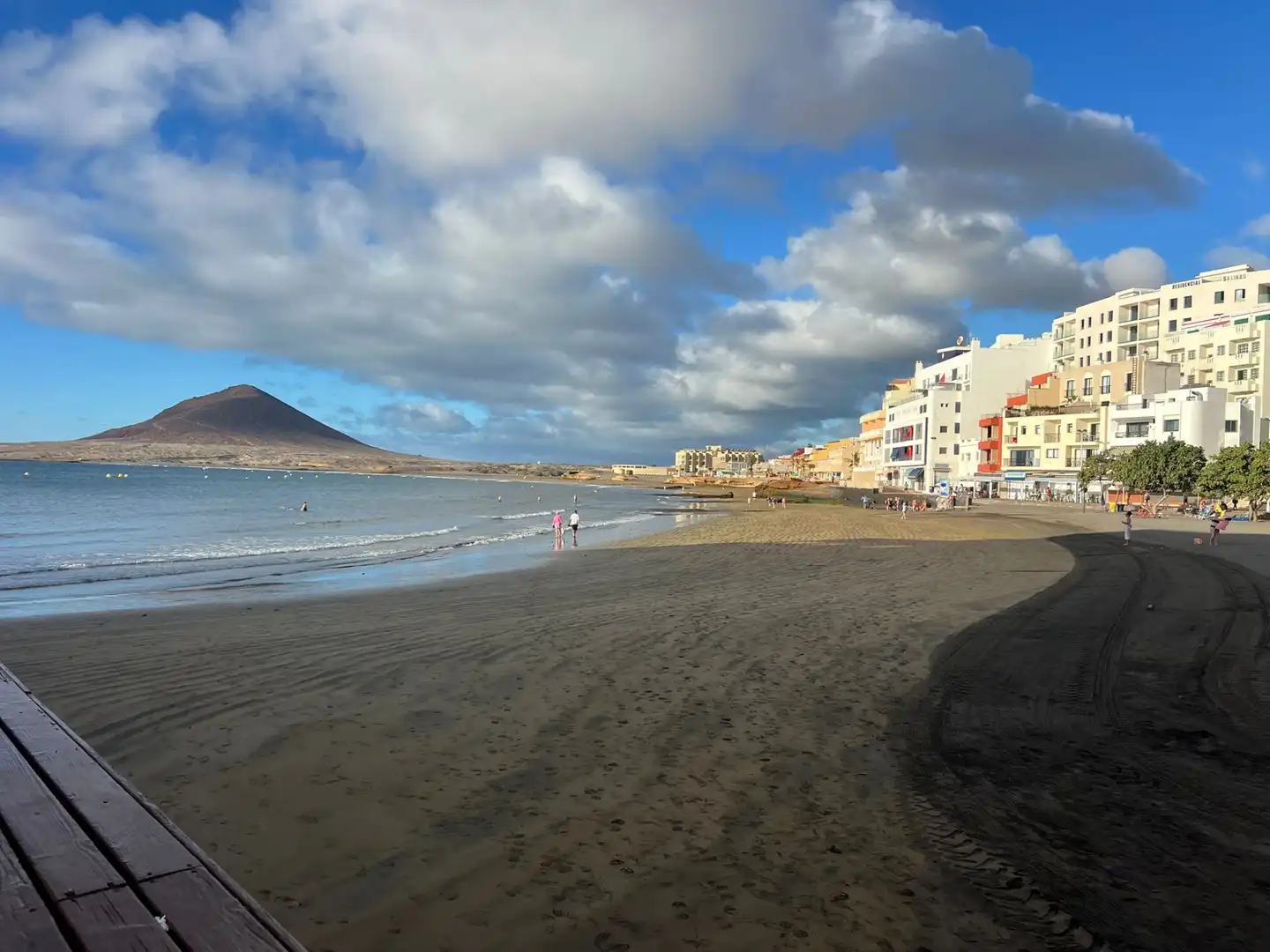 Vista exterior de Apartament en venda en Granadilla de Abona amb Moblat, Forn i Rentadora