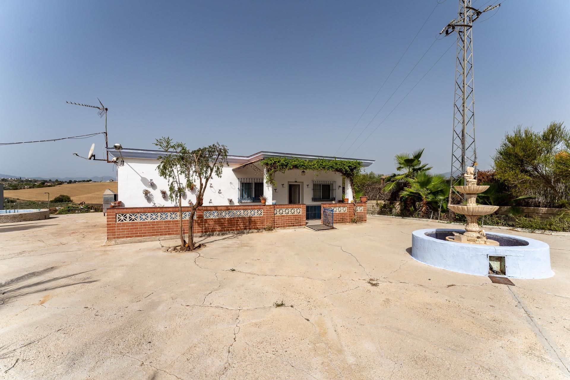 Exterior view of House or chalet for sale in Cártama  with Air Conditioner, Heating and Private garden