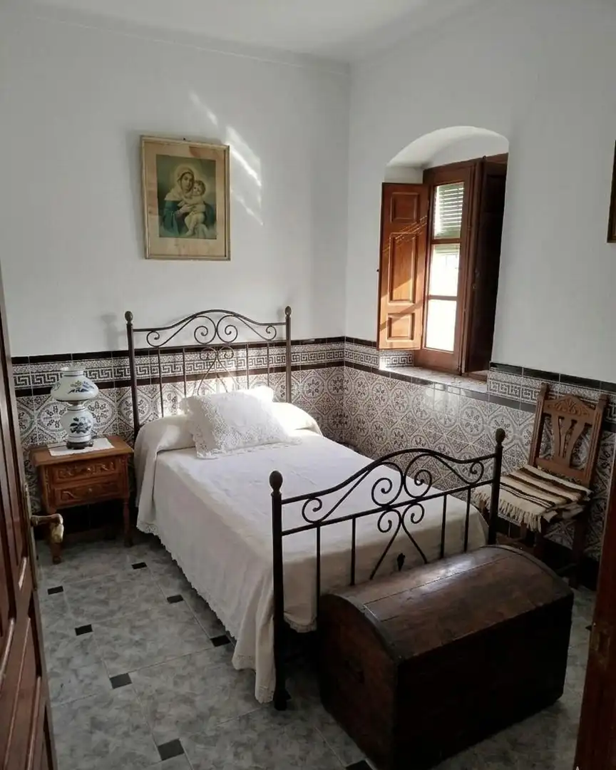 Habitación de Casa o chalet en venta en Granada con Terraza y Trastero