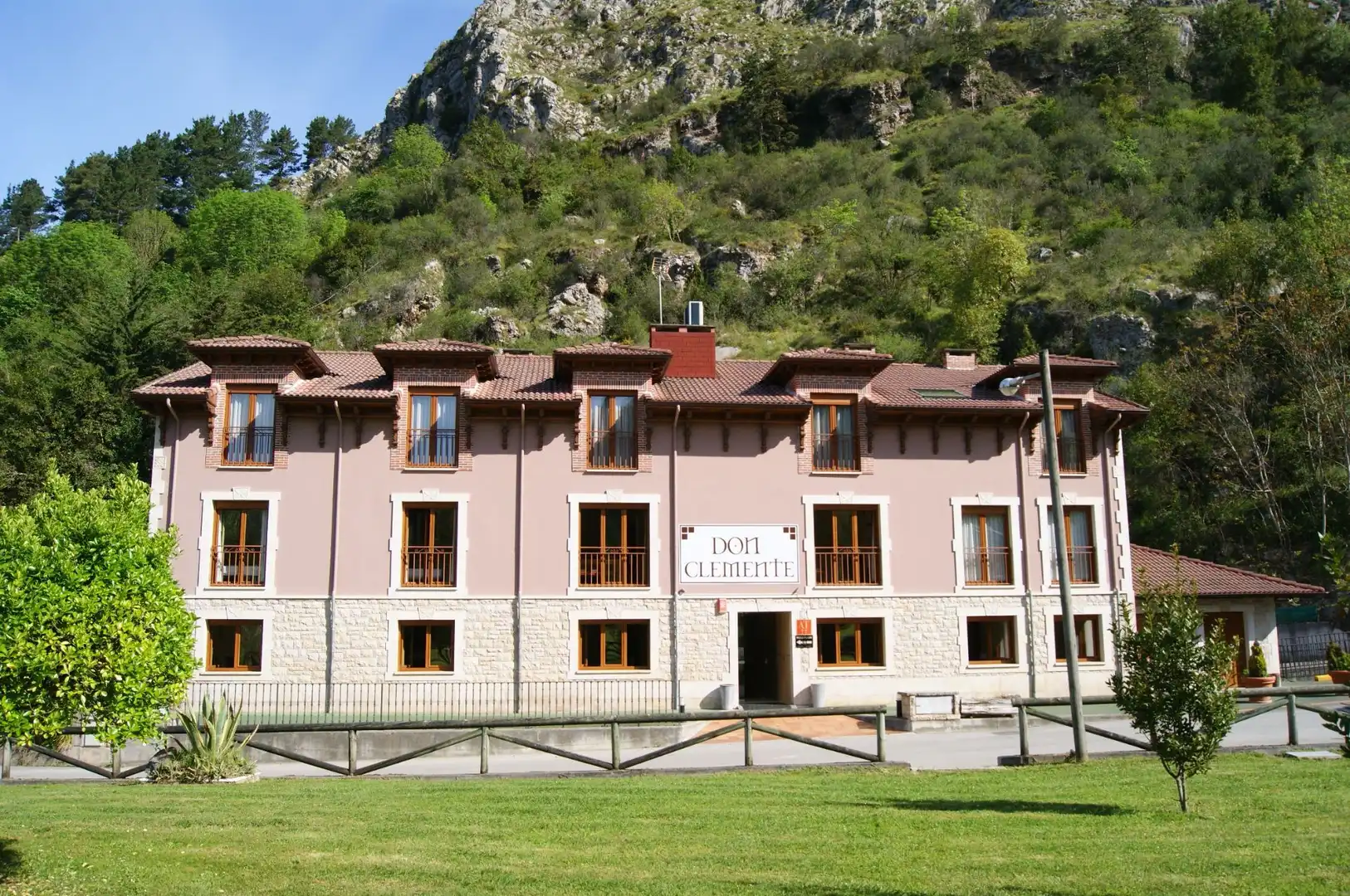 Hotel en venda a Cangas de Onís, imagen 37