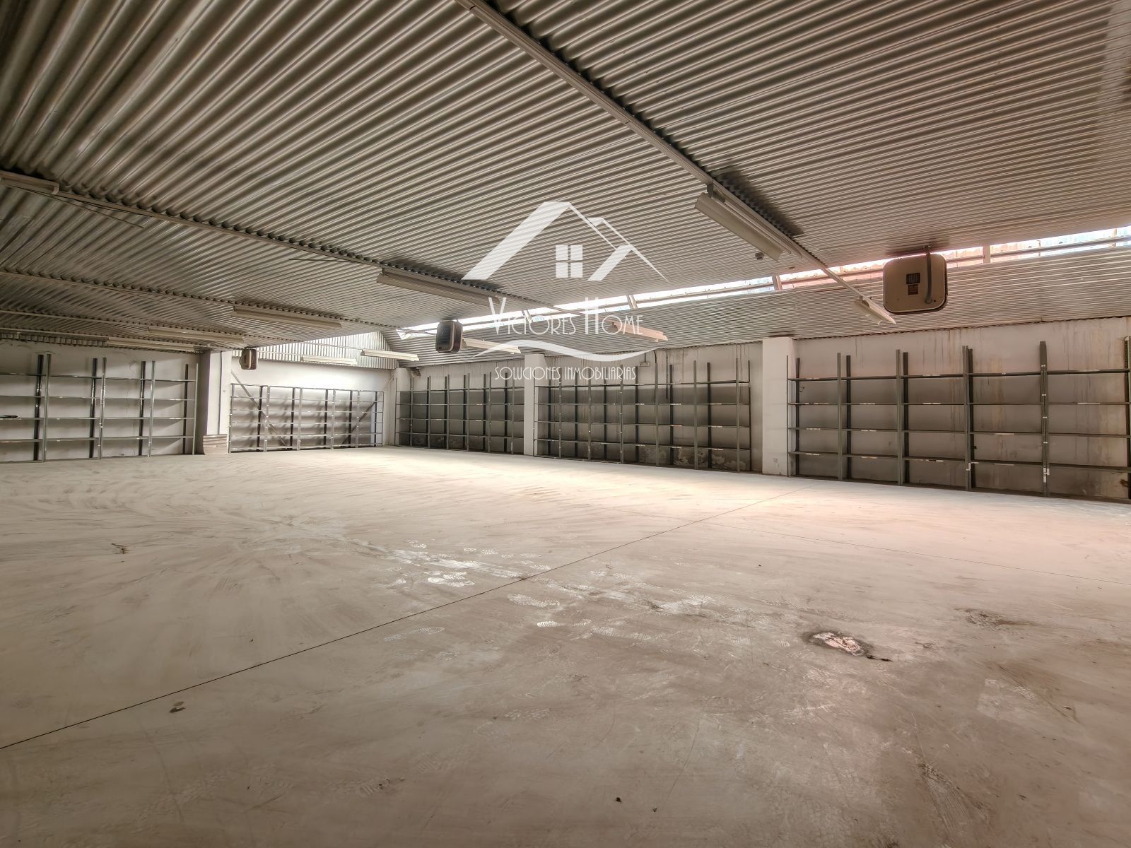 Nau industrial de lloguer en  Madrid Capital amb Calefacció