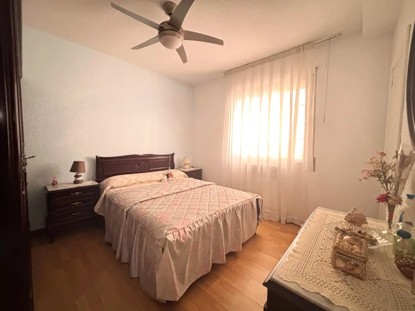 Habitación de Piso en venta en Madrid con Terraza, Trastero y Amueblado