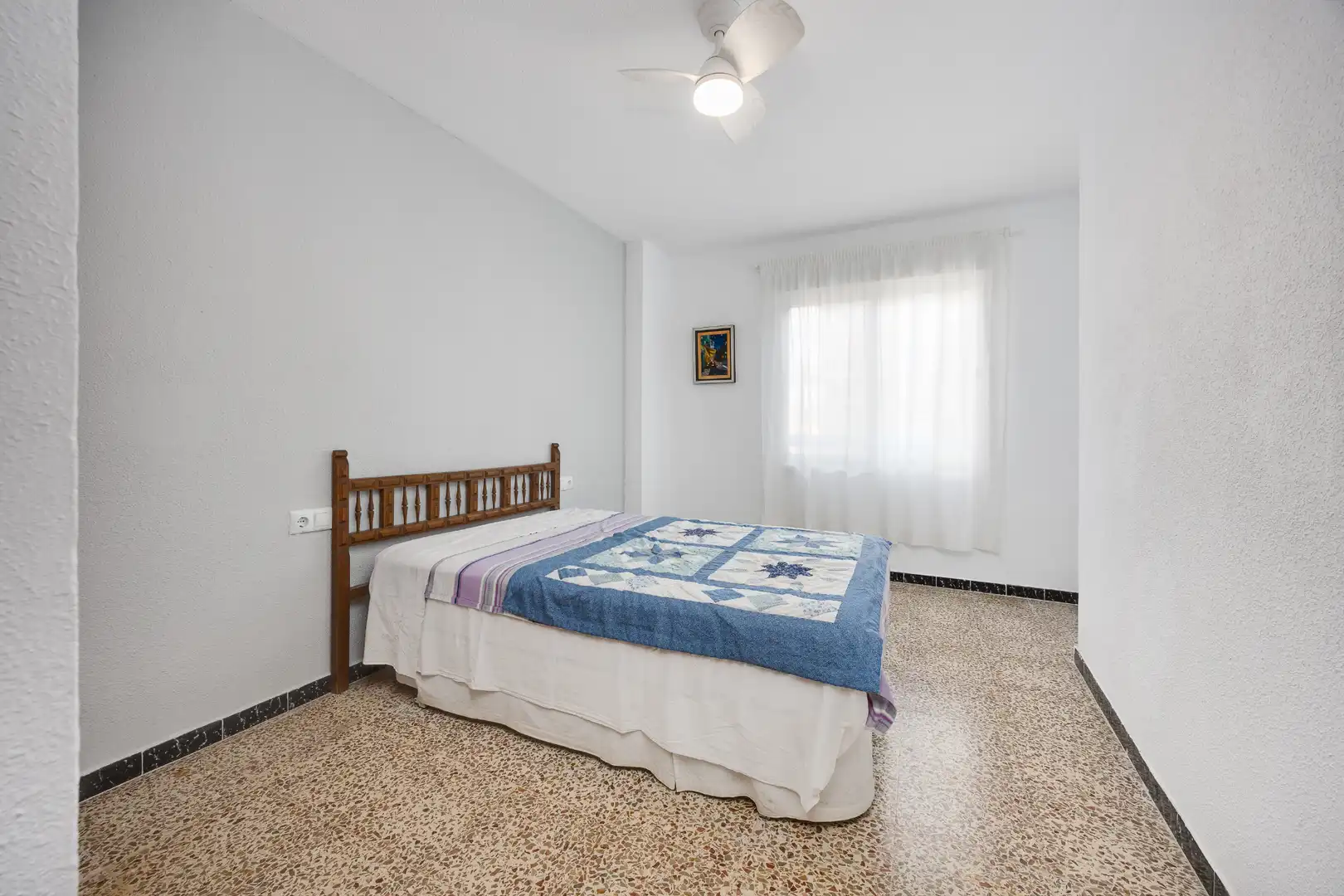 Dormitori de Pis en venda en Torrevieja amb Aire condicionat i Terrassa