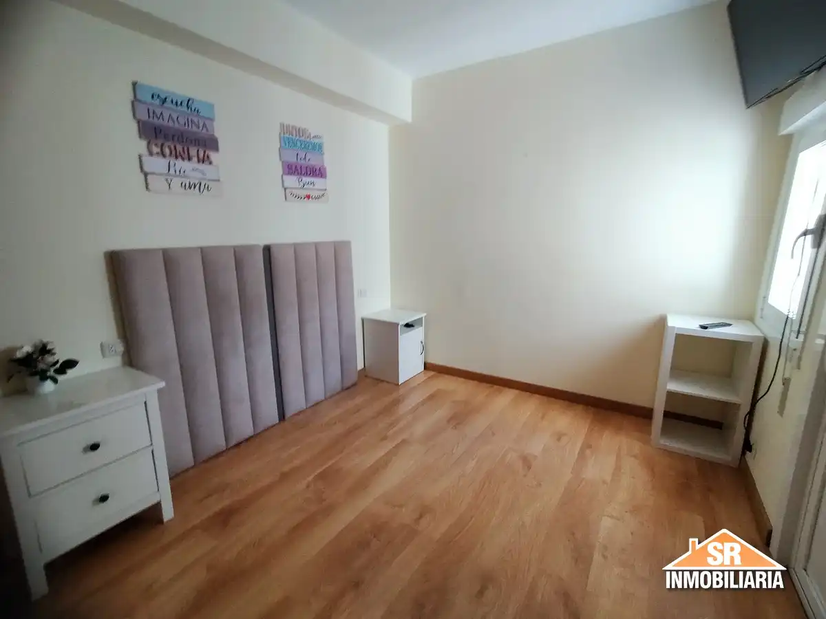 Apartamento de alquiler en Avenida Américas, Perillo