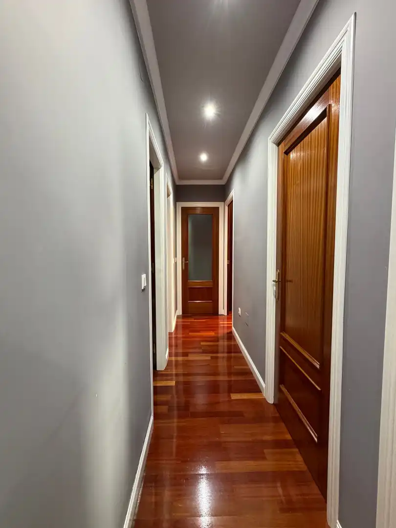 Wohnung zum Verkauf in Santander mit Parkett und Terrasse