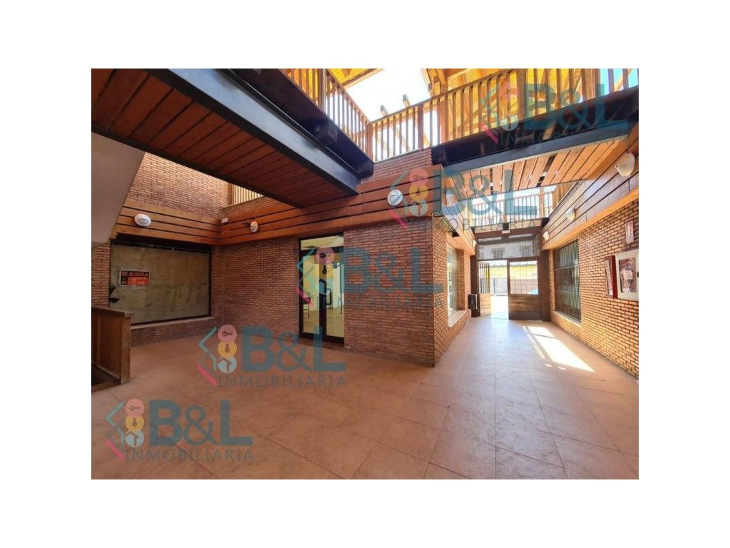 Premises for sale in Isla Cristina