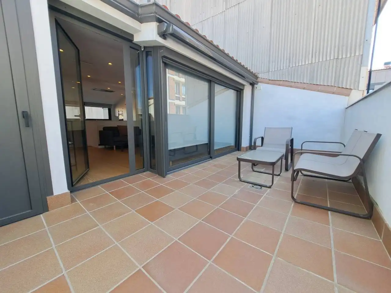 Terrasse von Maisonette zur Miete in Sabadell mit Klimaanlage, Heizung und Parkett