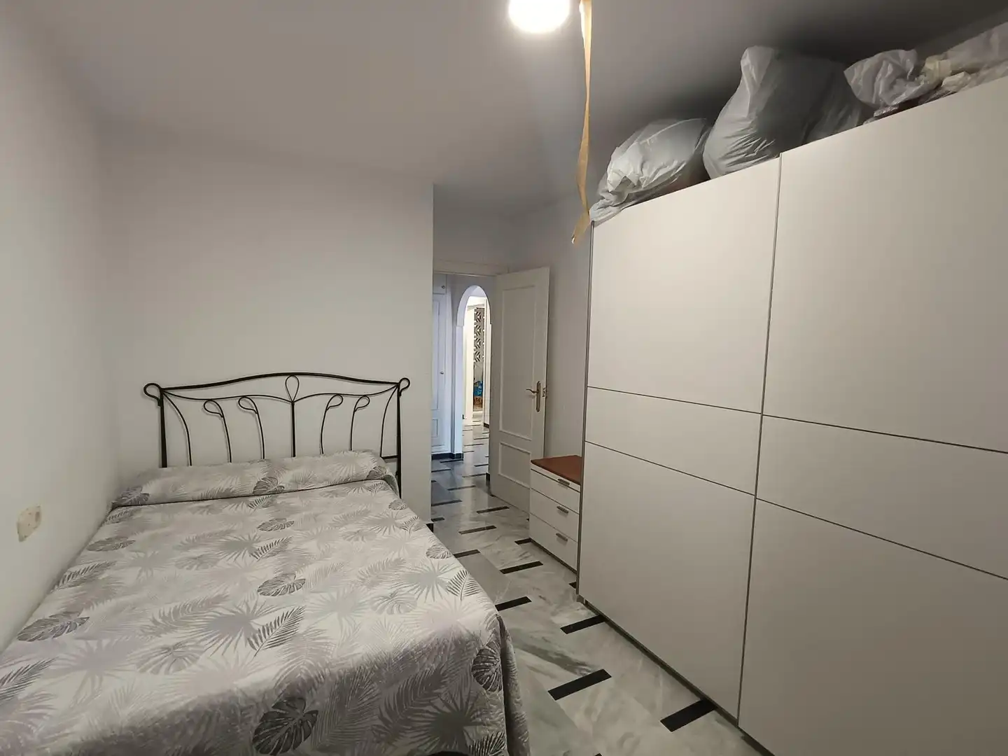 Schlafzimmer von Wohnung zur Miete in Chauchina mit Möbliert und Balkon