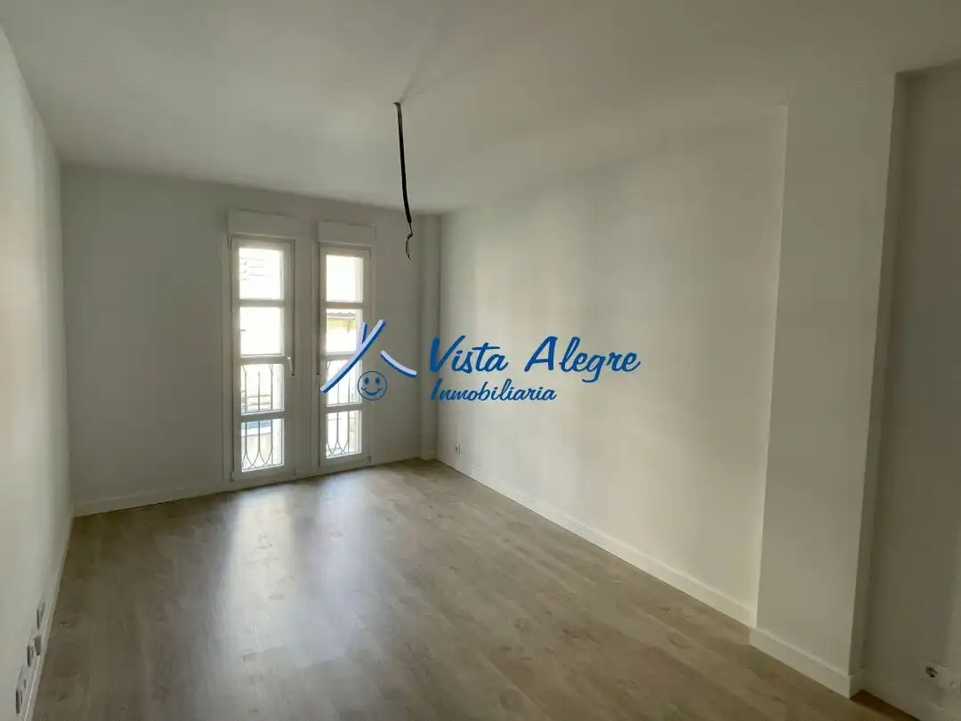 Duplexes for sale in Calle Lucrecia Arana, 8, Haro
