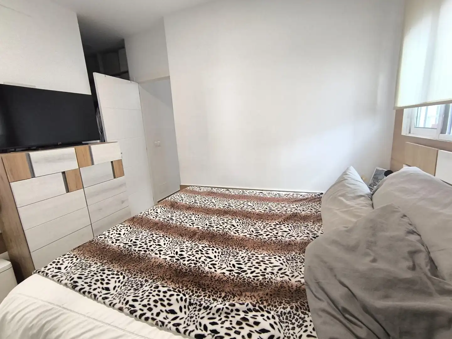 Habitación de Casa adosada en venta en Málaga con Aire acondicionado, Calefacción y Terraza