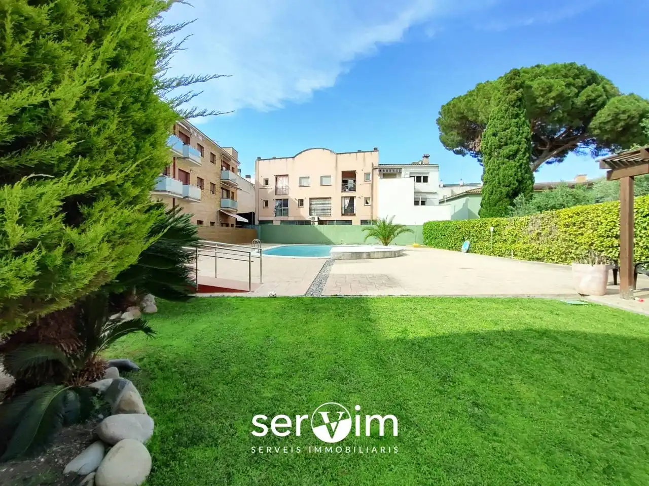 Jardín de Piso en venta en Santa Cristina d'Aro con Calefacción, Terraza y Trastero