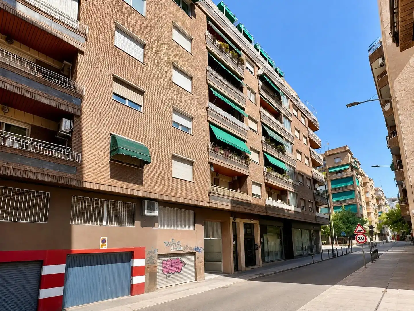 Flat with lift for sale in Calle PINTOR ZULOAGA, imagen 4
