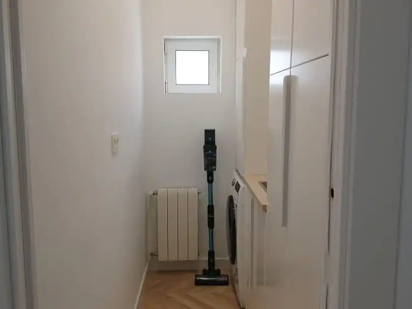 Piano terra con giardino in vendita a Paseo Altamira [ Av. General Davila ] 158, imagen 18
