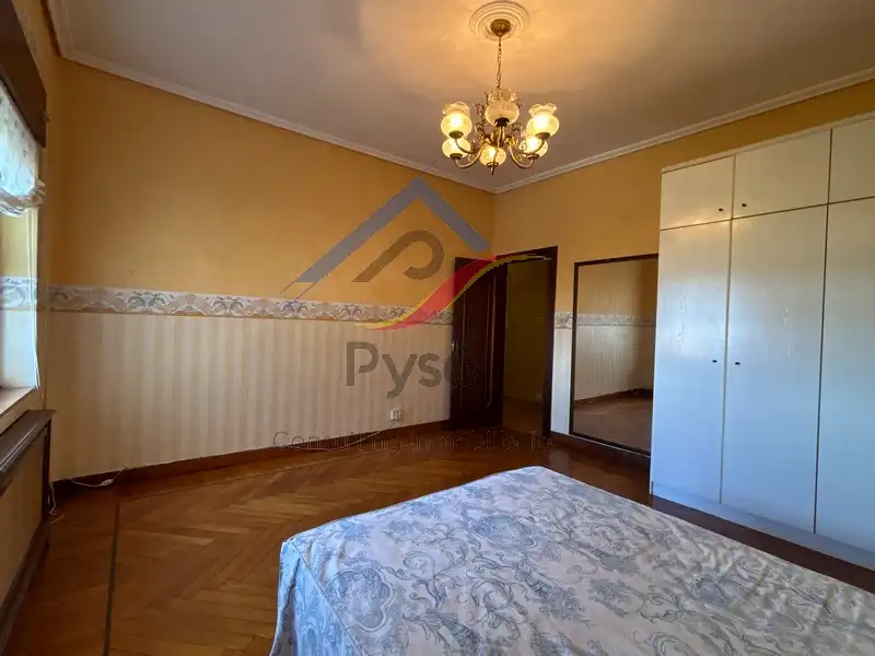 Dormitori de Casa o xalet en venda en Piélagos amb Calefacció, Jardí privat i Parquet