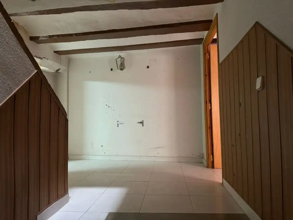 Casa o xalet en venda en Alberite amb Traster i Balcó