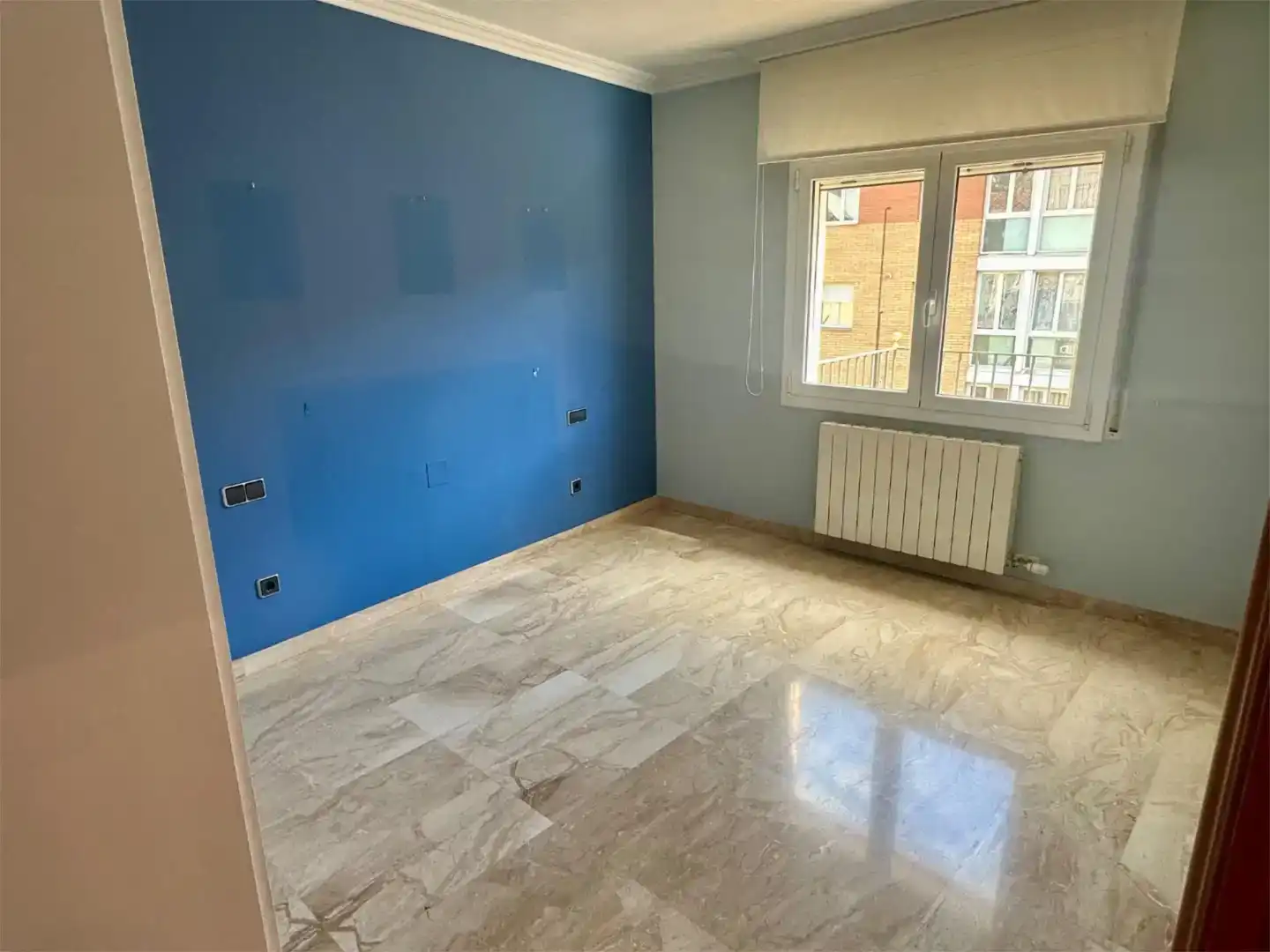 Habitación de Casa adosada en venta en Campdevànol con Balcón