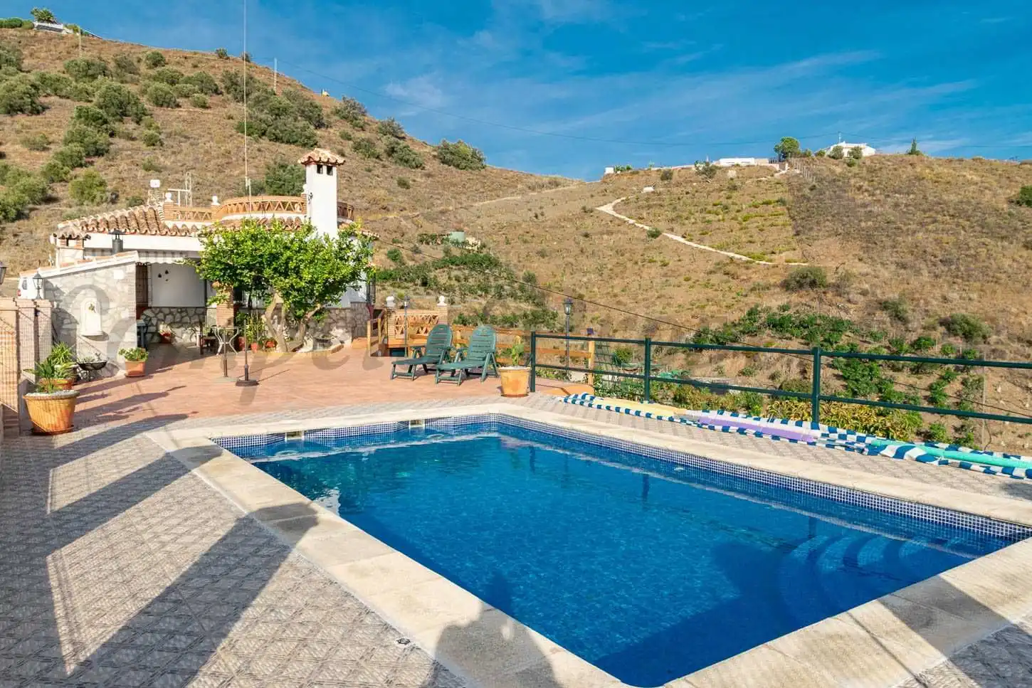 Casa con piscina in vendita a Torrox Pueblo