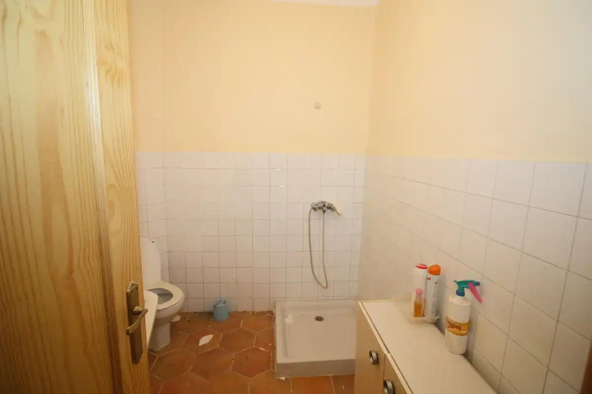 Bany de Casa o xalet en venda en El Hornillo  amb Balcó