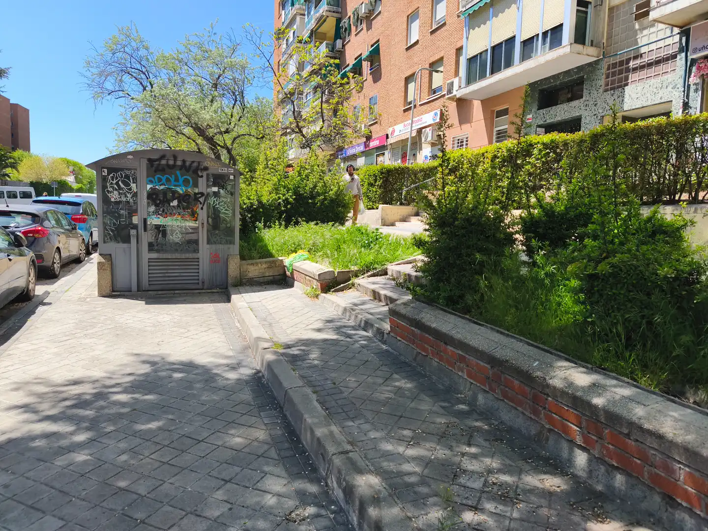 Außenansicht von Garage zum Verkauf in Madrid