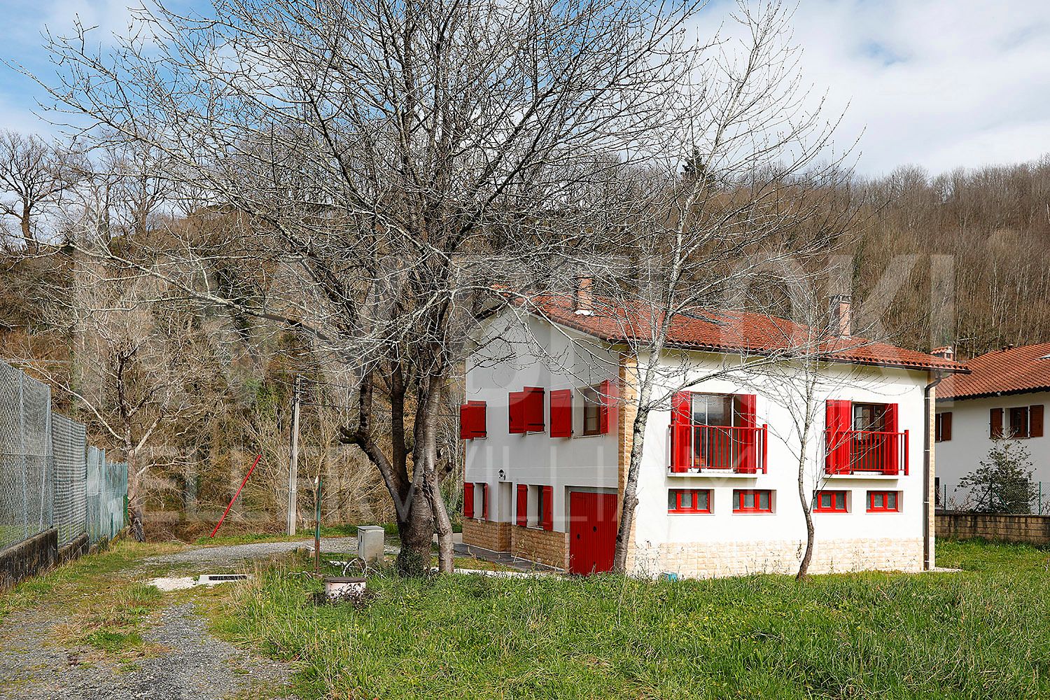 Vista exterior de Casa o xalet en venda en Sunbilla amb Calefacció, Jardí privat i Balcó