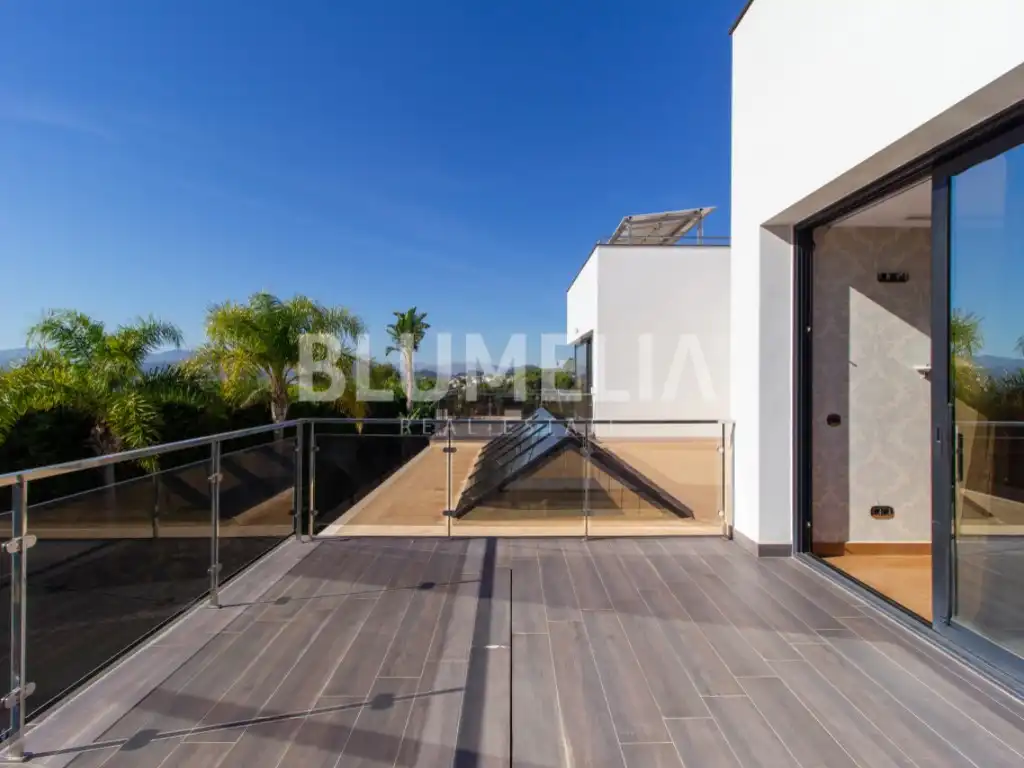 Houses for sale in Calle Tejo, Montgó - Ermita