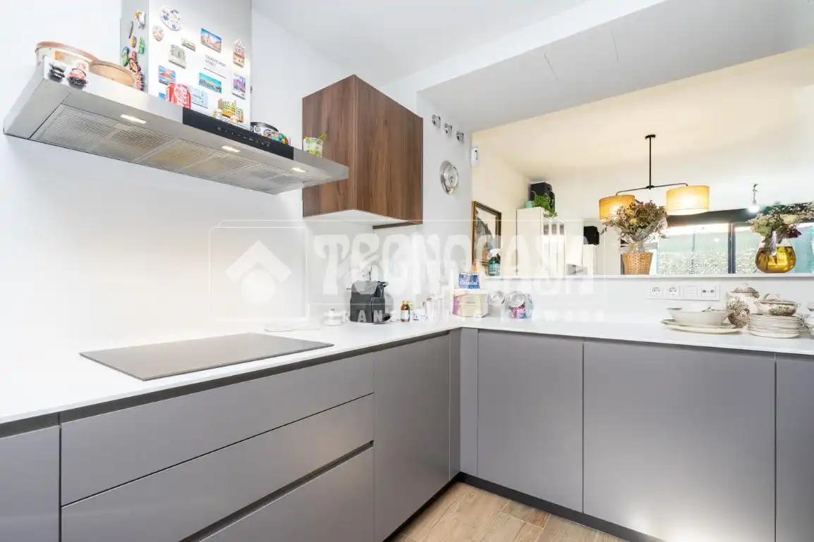 Cocina de Casa adosada en venta en Colmenar Viejo con Aire acondicionado, Calefacción y Jardín privado