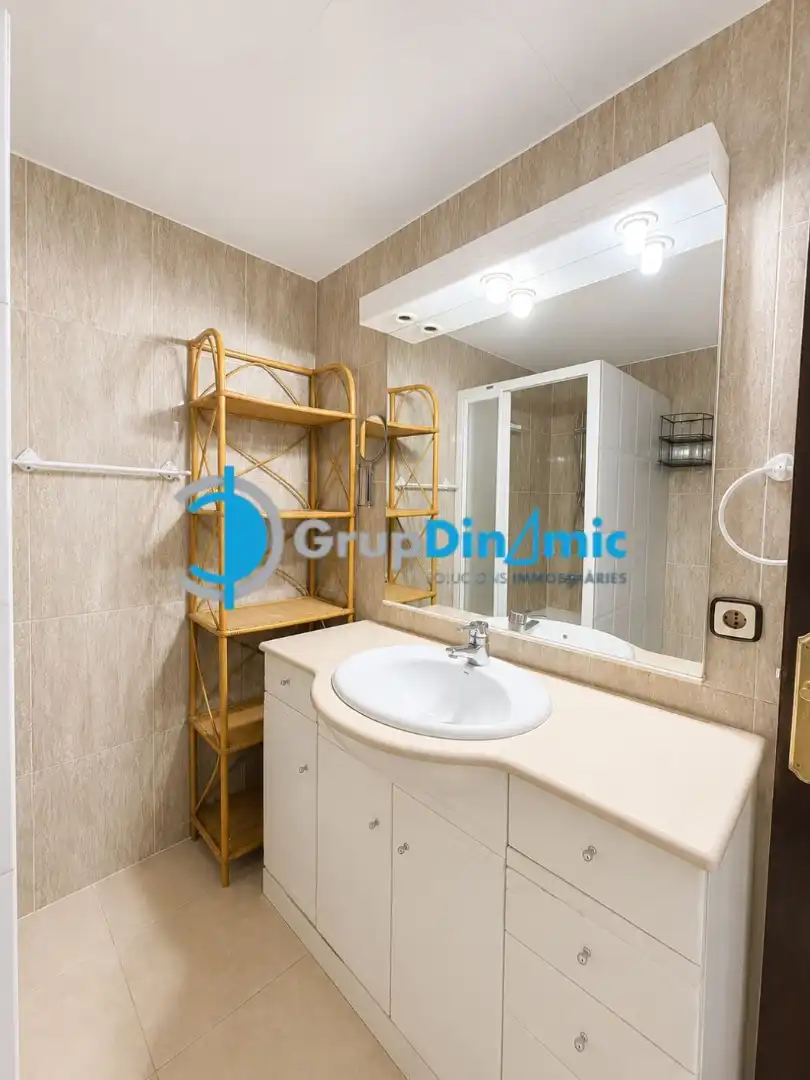 Bathroom of Flat for sale in Palamós  with Balcony