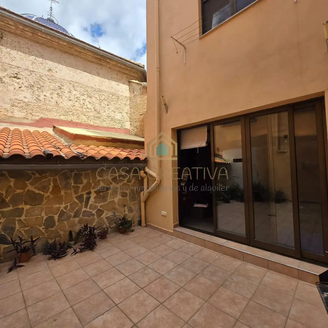 Vista exterior de Casa o xalet en venda en Mogente / Moixent amb Aire condicionat, Terrassa i Traster