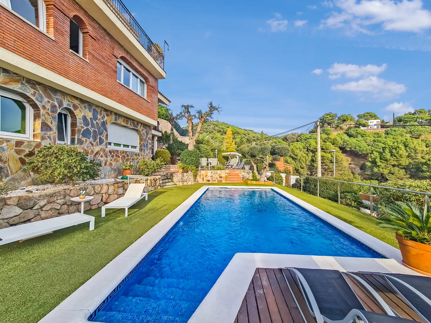 Piscina de Casa o chalet en venta en Alella con Calefacción, Jardín privado y Terraza