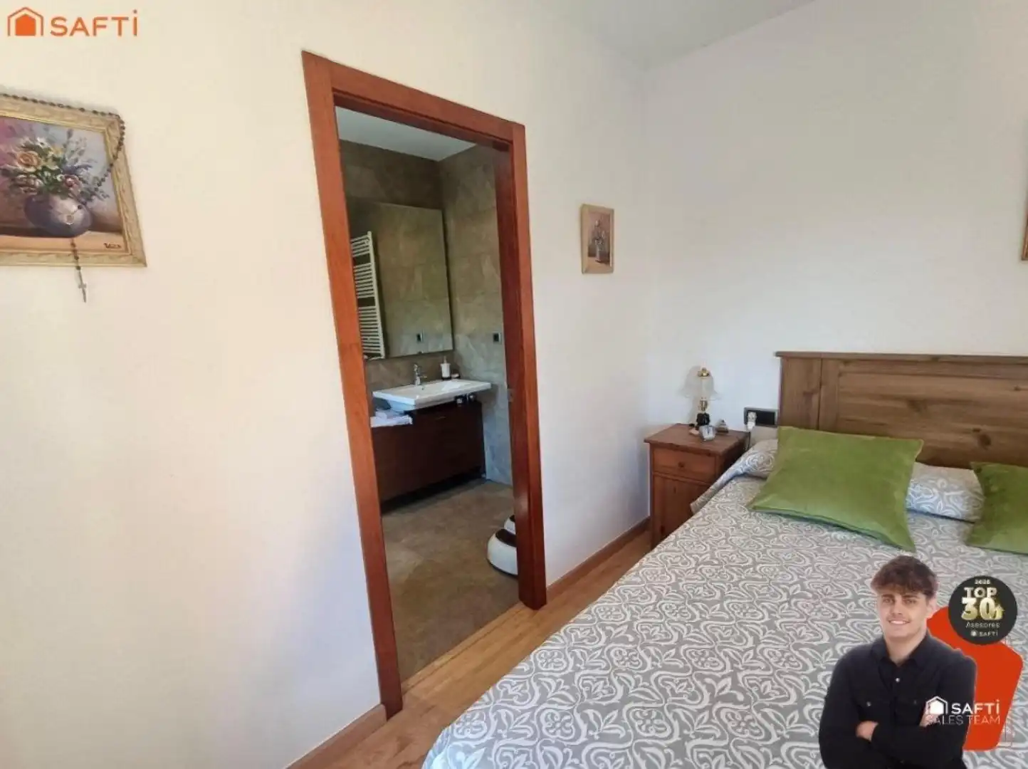 Bedroom of Houses for sale in Mataró  with Air Conditioner, Terrace and Balcony